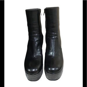 SAINT LAUREN BOOTS/BOOTIES